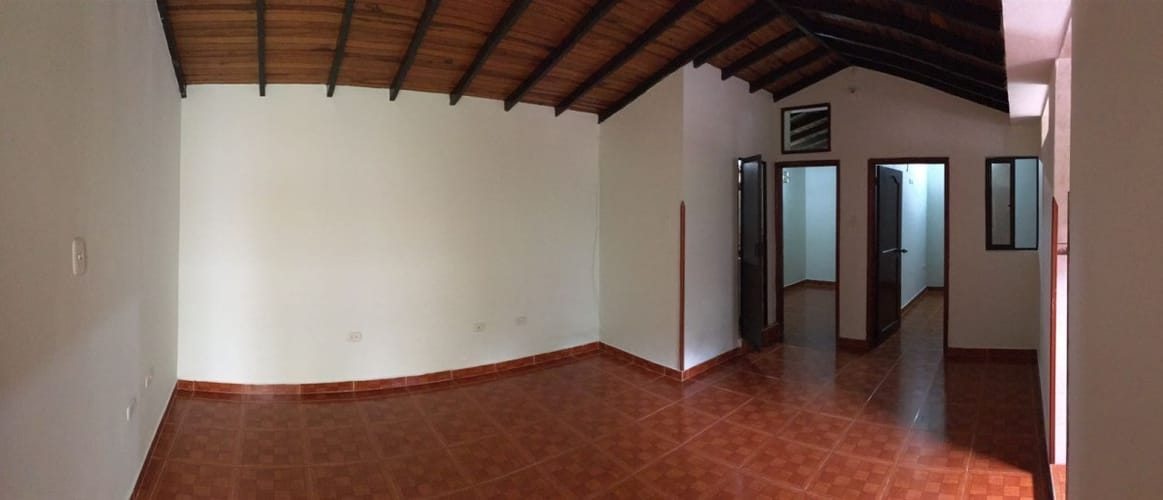 Casa de 3 alcobas en venta en Jardin, Bucaramanga, 228 m² · foto 3 de 17