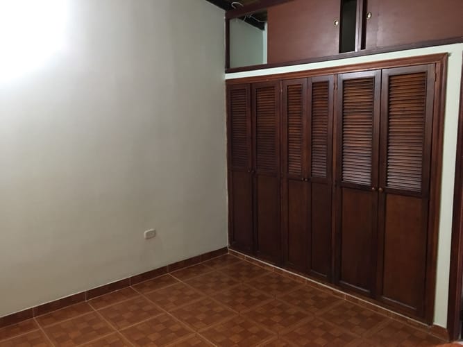 Casa de 3 alcobas en venta en Jardin, Bucaramanga, 228 m² · foto 7 de 17
