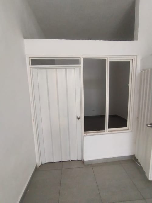 Local en arriendo en Laureano Gomez, Cali, 42 m² · foto 3 de 12