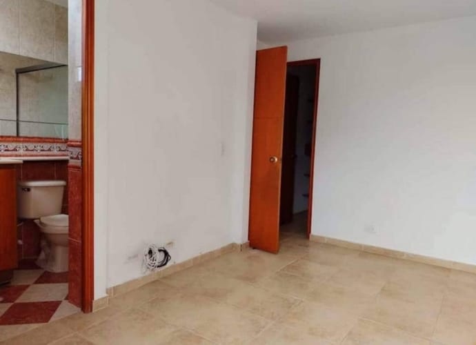 Apartamento de 4 alcobas en venta en Lorena, Medellín, 240 m² · foto 12 de 24