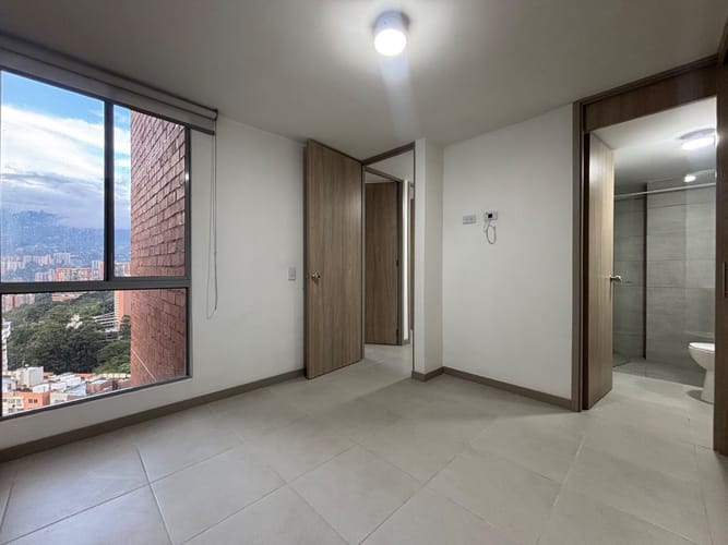 Apartamento de 3 alcobas en arriendo en La Cuenca, Sabaneta, 70 m² · foto 5 de 11
