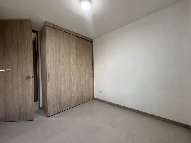 Apartamento de 3 alcobas en arriendo en La Cuenca, Sabaneta, 70 m² · foto 7 de 11