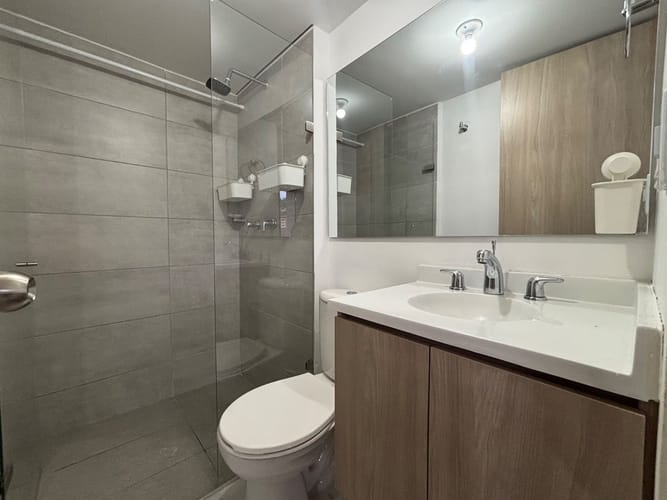 Apartamento de 3 alcobas en arriendo en La Cuenca, Sabaneta, 70 m² · foto 9 de 11