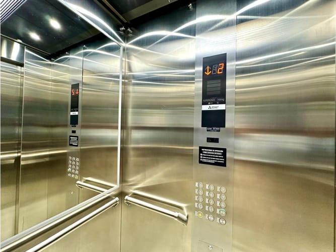 Apartaestudio en venta en Laureles, Medellín, 38 m² · foto 18 de 19