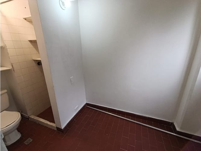 Apartamento de 4 alcobas en venta en Calasanz Parte Alta, Medellín, 77 m² · foto 14 de 19