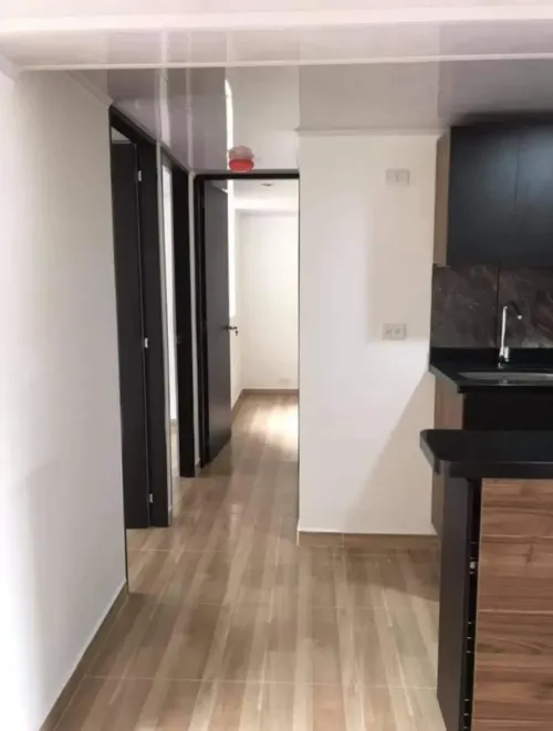 Apartamento de 3 alcobas en venta en Monteclaro, Medellín, 48 m² · foto 3 de 7