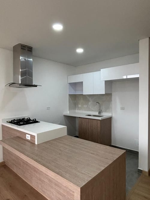 Apartamento de 2 alcobas en arriendo en Santa Barbara, Bogotá, 65 m² · foto 7 de 19