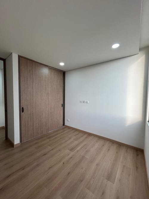 Apartamento de 2 alcobas en arriendo en Santa Barbara, Bogotá, 65 m² · foto 10 de 19