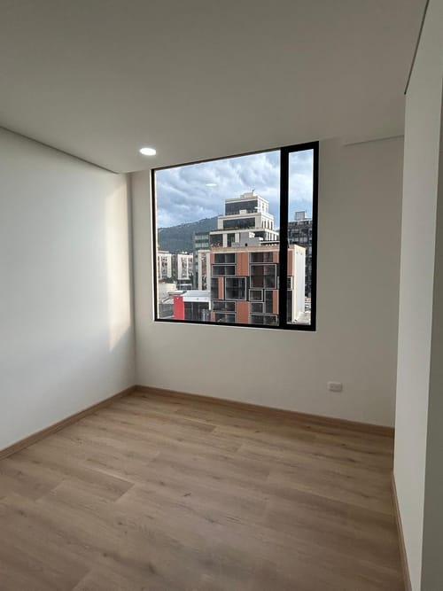 Apartamento de 2 alcobas en arriendo en Santa Barbara, Bogotá, 65 m² · foto 13 de 19