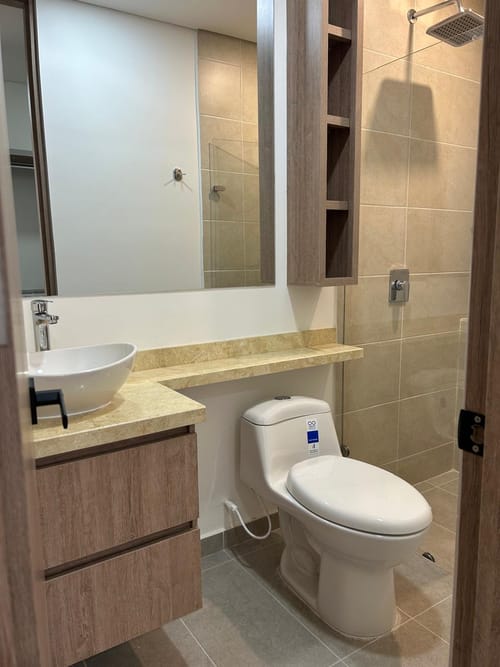 Apartamento de 2 alcobas en arriendo en Santa Barbara, Bogotá, 65 m² · foto 18 de 19