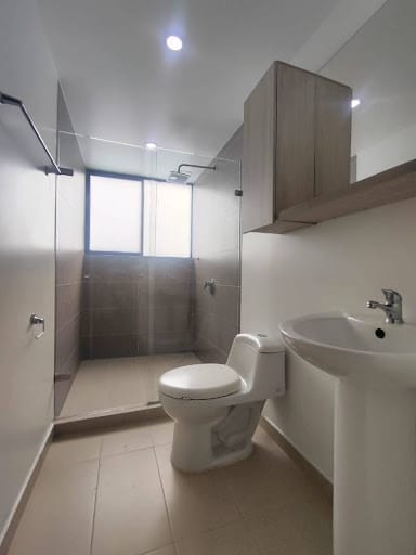 Apartamento de 2 alcobas en arriendo en Mayorca, Envigado, 68 m² · foto 7 de 15