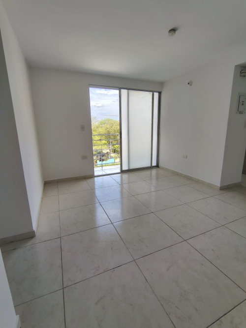 Apartamento de 3 alcobas en arriendo en Prados Del Este, Cúcuta, 67 m² · foto 3 de 24