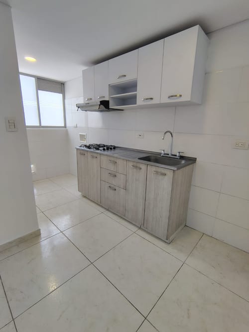 Apartamento de 3 alcobas en arriendo en Prados Del Este, Cúcuta, 67 m² · foto 6 de 24