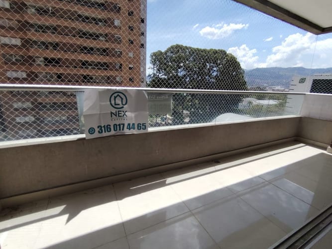 Apartamento de 3 alcobas en arriendo en Ciudad Del Río, Envigado, 105 m² · foto 4 de 18