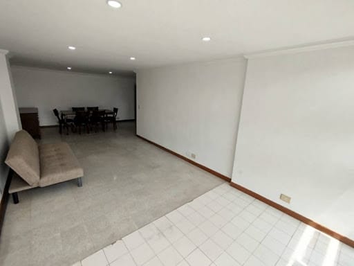 Apartamento de 3 alcobas en arriendo en Suramericana, Medellín, 120 m² · foto 2 de 14