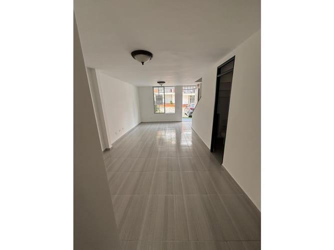 Casa de 4 alcobas en venta en La Italia, Pereira, 155 m² · foto 7 de 17