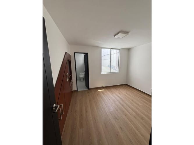 Casa de 4 alcobas en venta en La Italia, Pereira, 155 m² · foto 9 de 17