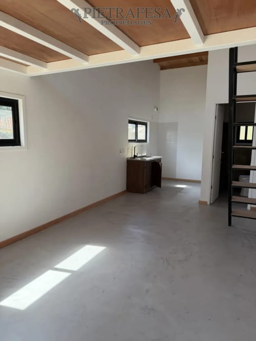 Casa en alquiler, 1 dormitorio, 1 baño, patio, cochera. Solymar. · Foto 4