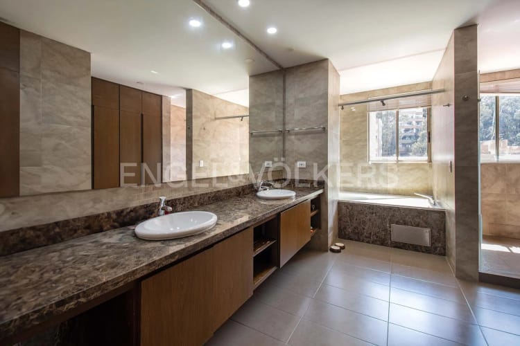 Apartamento de 3 alcobas en venta en Bosques De La Cañada, Bogotá, 286 m² · foto 9 de 19