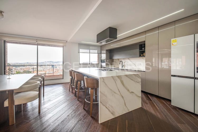 Apartamento de 3 alcobas en venta en Bosques De La Cañada, Bogotá, 286 m² · foto 4 de 19