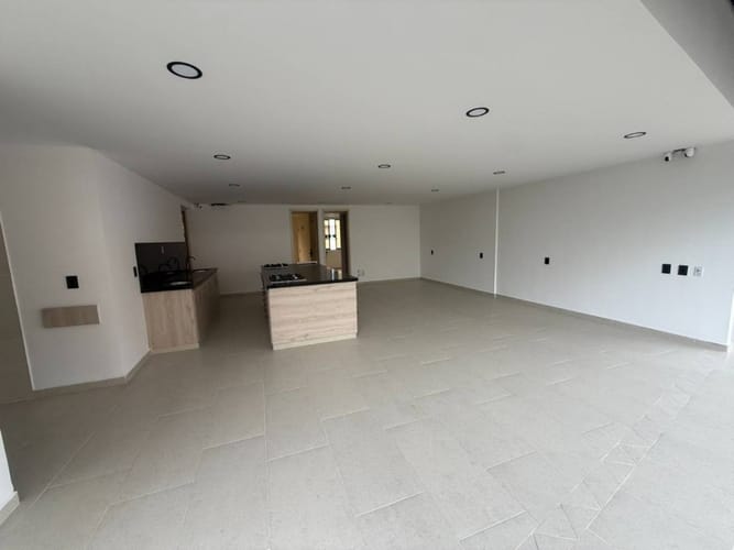 Apartaestudio en arriendo en Sotomayor, Bucaramanga, 15 m² · foto 2 de 8