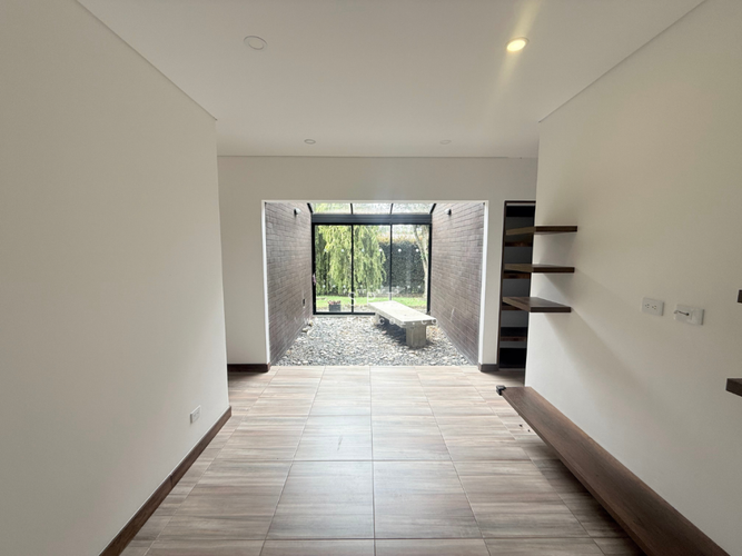 Casa de 3 alcobas en venta en Las Palmas, Envigado, 360 m² · foto 4 de 17