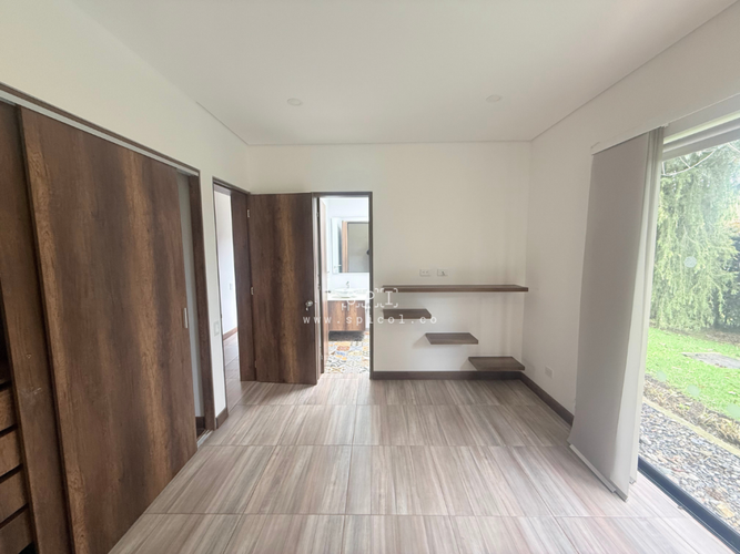 Casa de 3 alcobas en venta en Las Palmas, Envigado, 360 m² · foto 6 de 17