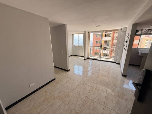 Apartamento de 3 alcobas en arriendo en Villas Del Sol, Bello, 52 m² · foto 3 de 10