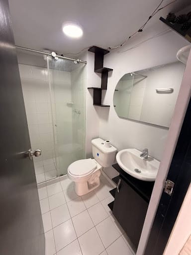 Apartamento de 3 alcobas en arriendo en Villas Del Sol, Bello, 52 m² · foto 5 de 10
