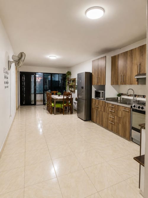 Casa de 8 alcobas en venta en Siete De Agosto, Cali, 380 m² · foto 6 de 18