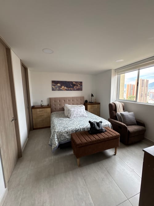 Apartamento de 2 alcobas en venta en Loma De La Doctora, Sabaneta, 67 m² · foto 4 de 20