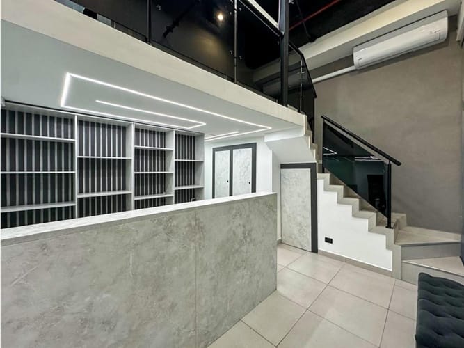Casa en venta en Glorieta Pilsen, Medellín, 40 m² · foto 17 de 19