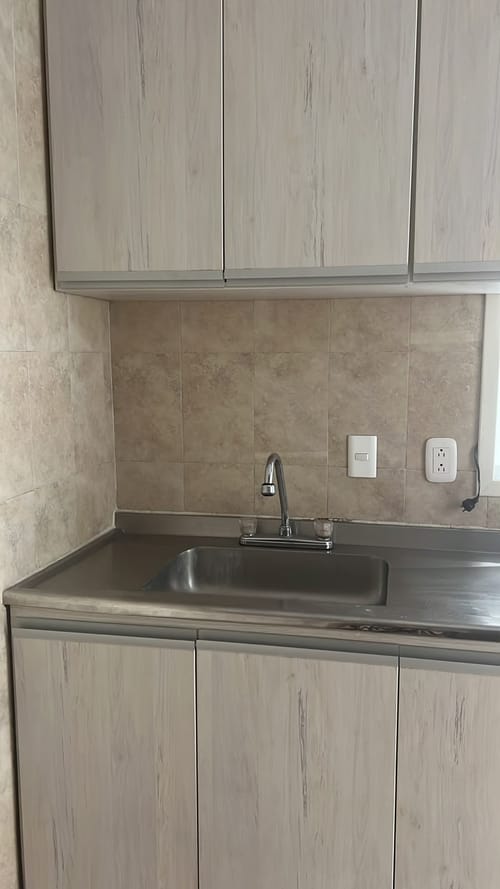 Apartamento de 3 alcobas en venta en Cabecera Del Llano, Bucaramanga, 70 m² · foto 7 de 11