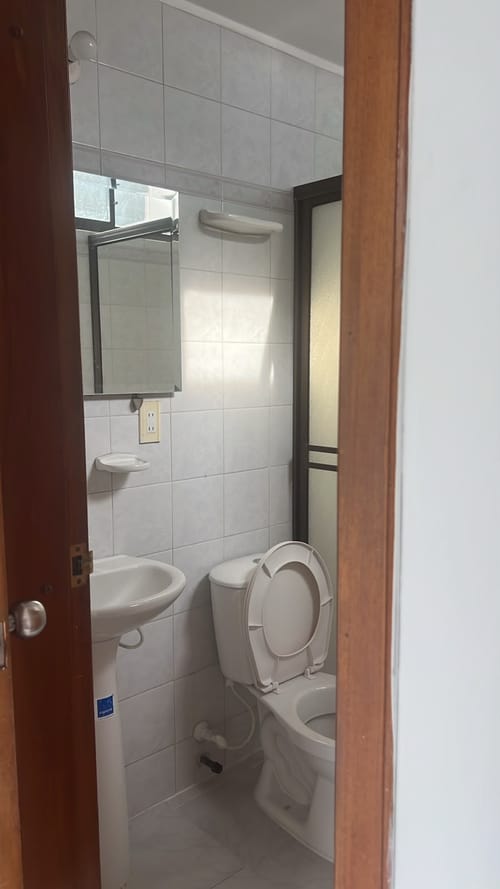 Apartamento de 3 alcobas en venta en Cabecera Del Llano, Bucaramanga, 70 m² · foto 9 de 11