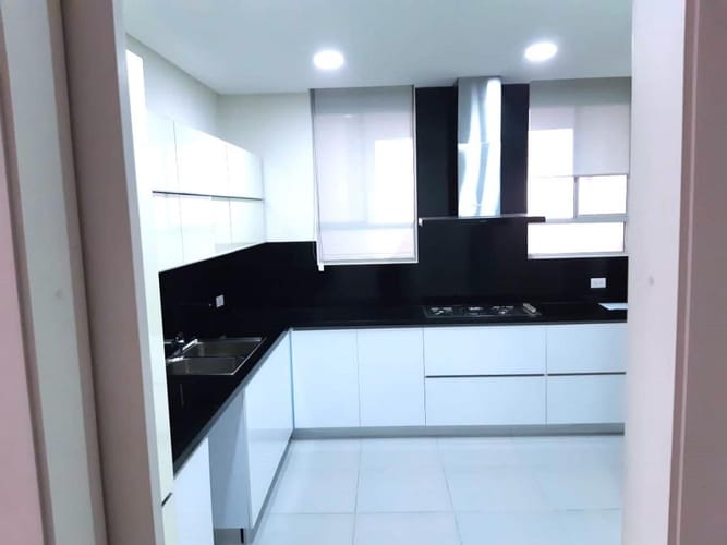 Apartamento de 3 alcobas en arriendo en Altos De Riomar, Barranquilla, 192 m² · foto 3 de 19