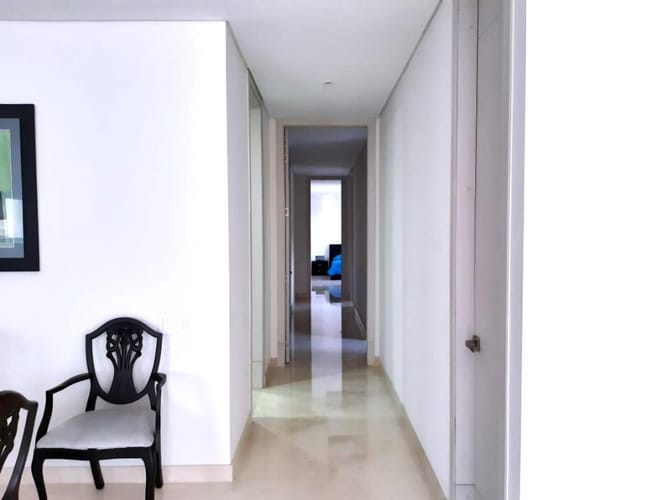 Apartamento de 3 alcobas en arriendo en Altos De Riomar, Barranquilla, 192 m² · foto 7 de 19