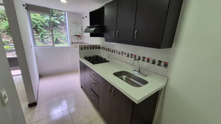 Apartamento de 2 alcobas en arriendo en Viviendas Del Sur, Itagüí, 66 m² · foto 3 de 15