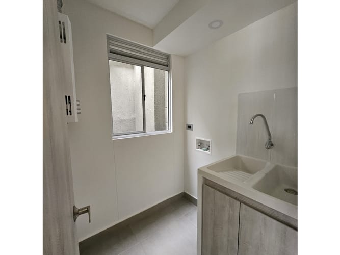 Apartamento de 2 alcobas en arriendo en Cn Los Arboles, Chía, 62 m² · foto 8 de 15