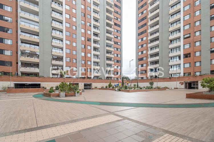 Apartamento de 3 alcobas en venta en Lagos De Cordoba, Bogotá, 119 m² · foto 17 de 22