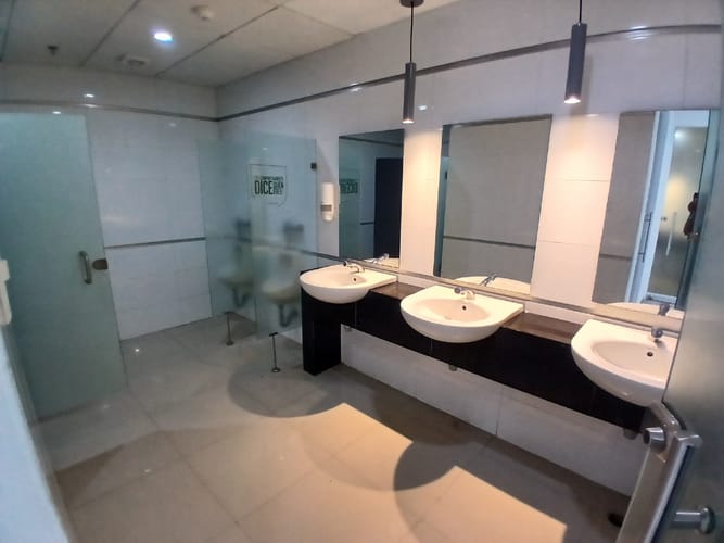 Oficina en arriendo en Altos Del Prado, Barranquilla, 298 m² · foto 13 de 14