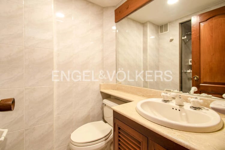Apartamento de 3 alcobas en venta en Santa Barbara Occidental, Bogotá, 230 m² · foto 19 de 20
