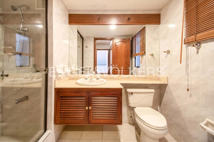 Apartamento de 3 alcobas en venta en Santa Barbara Occidental, Bogotá, 230 m² · foto 17 de 20