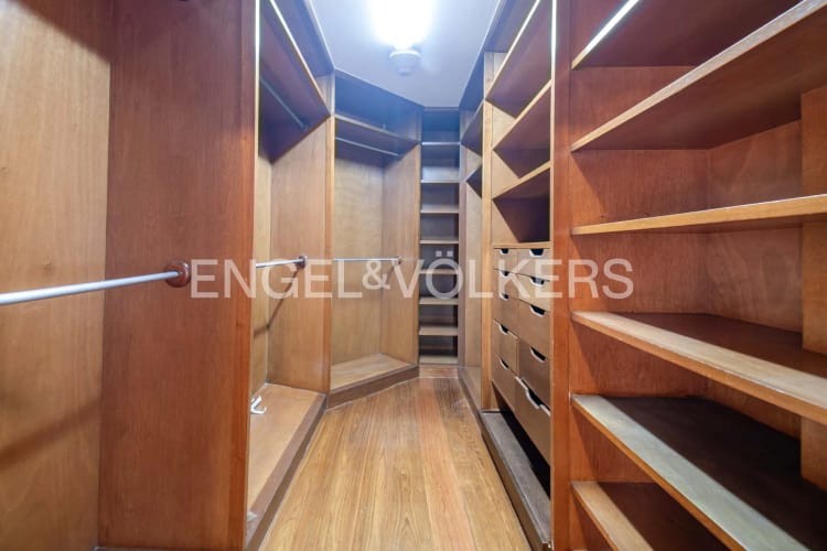 Apartamento de 3 alcobas en venta en Santa Barbara Occidental, Bogotá, 230 m² · foto 12 de 20