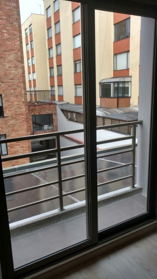 Apartamento de 2 alcobas en venta en Cedritos, Bogotá, 66 m² · foto 2 de 13