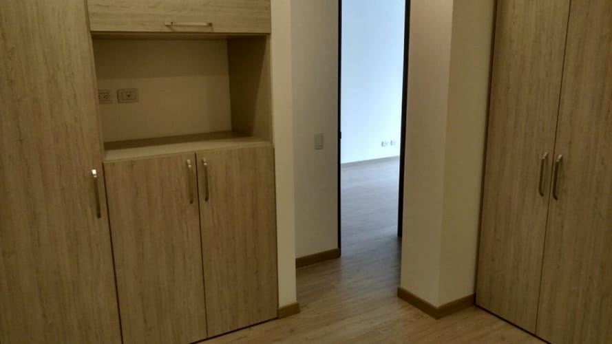 Apartamento de 2 alcobas en venta en Cedritos, Bogotá, 66 m² · foto 6 de 13