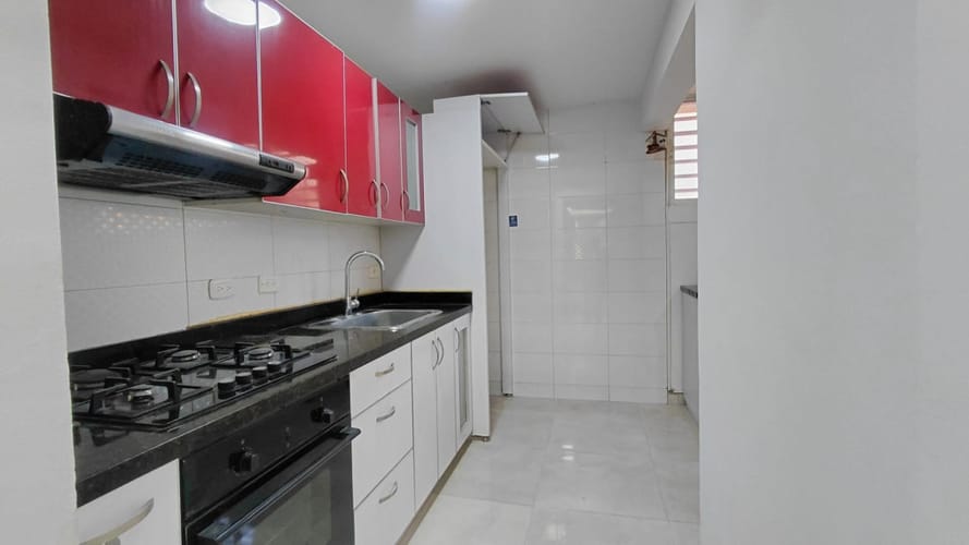 Apartamento de 3 alcobas en arriendo en Prados Del Norte, Cali, 120 m² · foto 8 de 24
