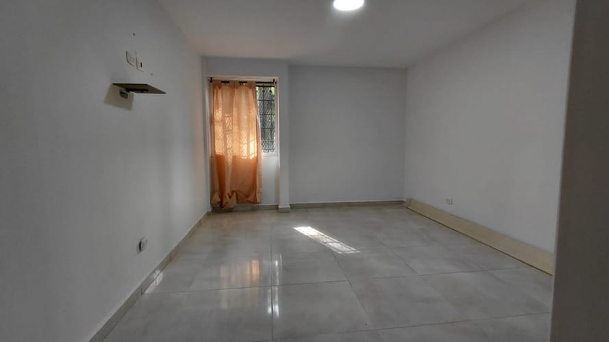 Apartamento de 3 alcobas en arriendo en Prados Del Norte, Cali, 120 m² · foto 16 de 24