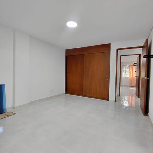 Apartamento de 3 alcobas en arriendo en Prados Del Norte, Cali, 120 m² · foto 24 de 24