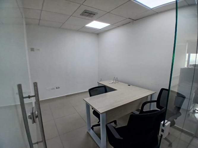 Oficina en arriendo en Altos Del Prado, Barranquilla, 300 m² · foto 3 de 12