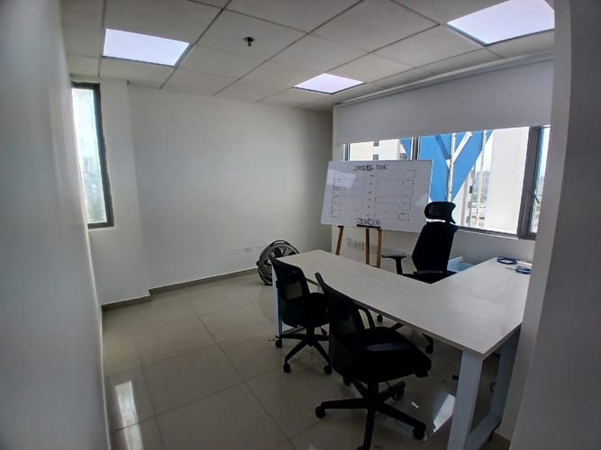 Oficina en arriendo en Altos Del Prado, Barranquilla, 300 m² · foto 4 de 12